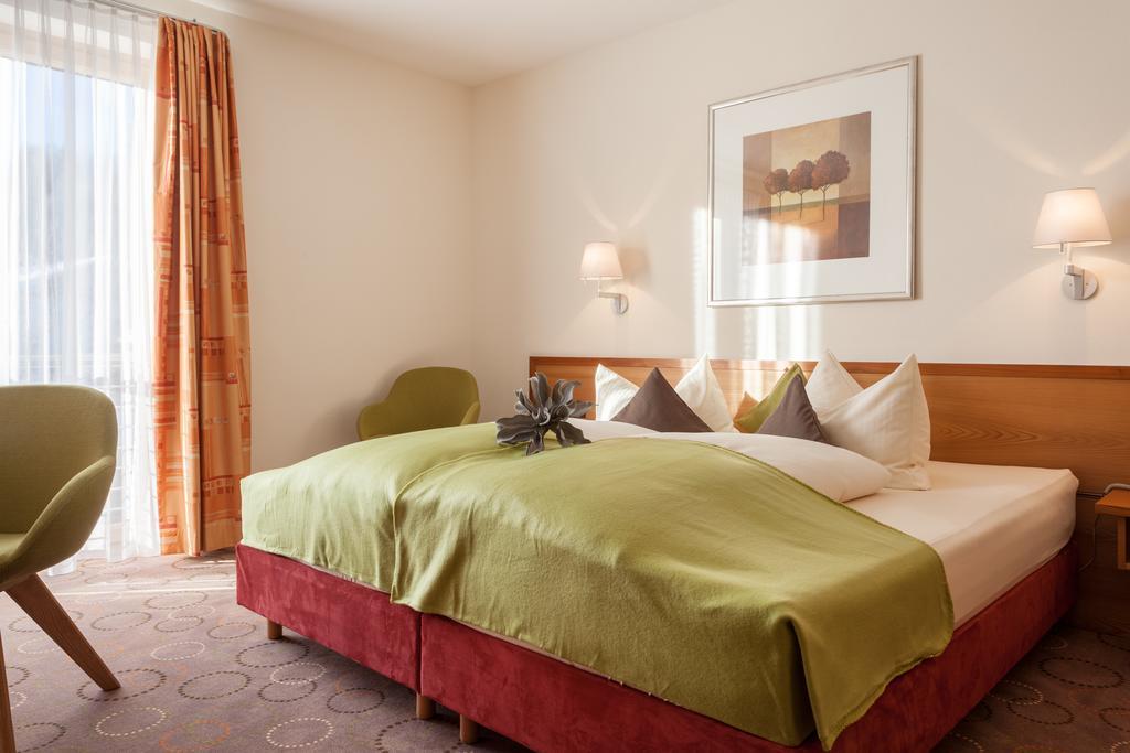 Hotel Waldhorn Kempten Zewnętrze zdjęcie
